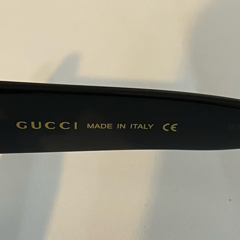 Gucci Oversized Rectangle Acetate Sunglasses - image 5